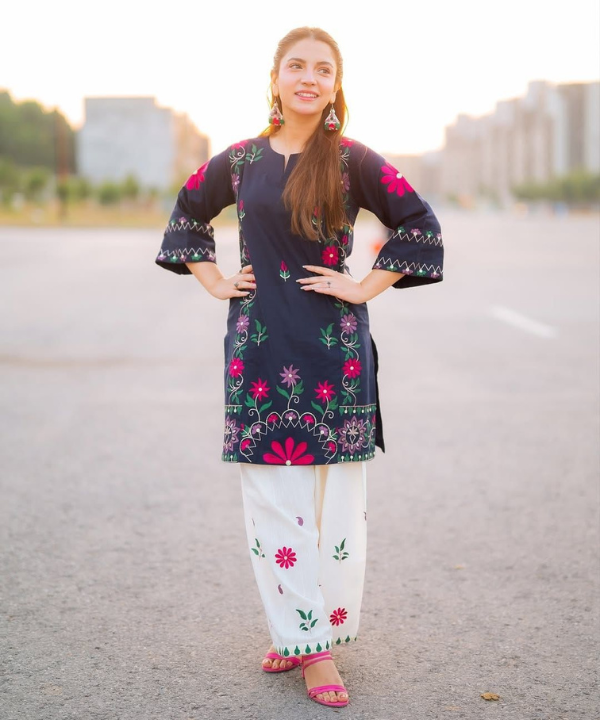 LUXURY PREMIUM EMB 3PC LAWN COLLECTION 2026