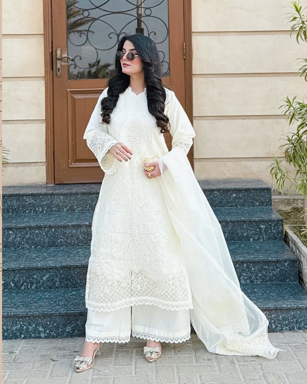 LUXURY FORMAL LAWN EMB 3PC COLLECTION 2026