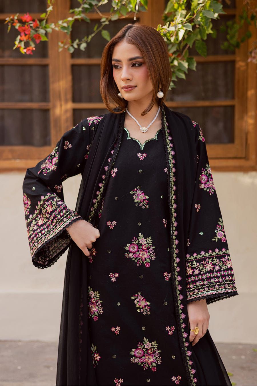 Luxury Embroidery Lawn Collections Vol # 1120 Eid Special
