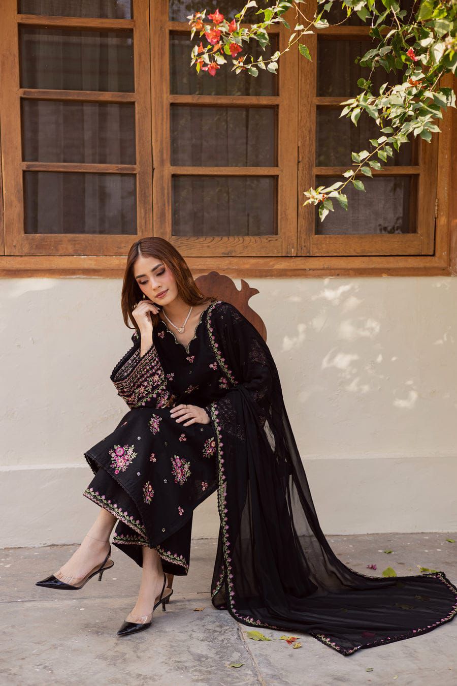 Luxury Embroidery Lawn Collections Vol # 1120 Eid Special