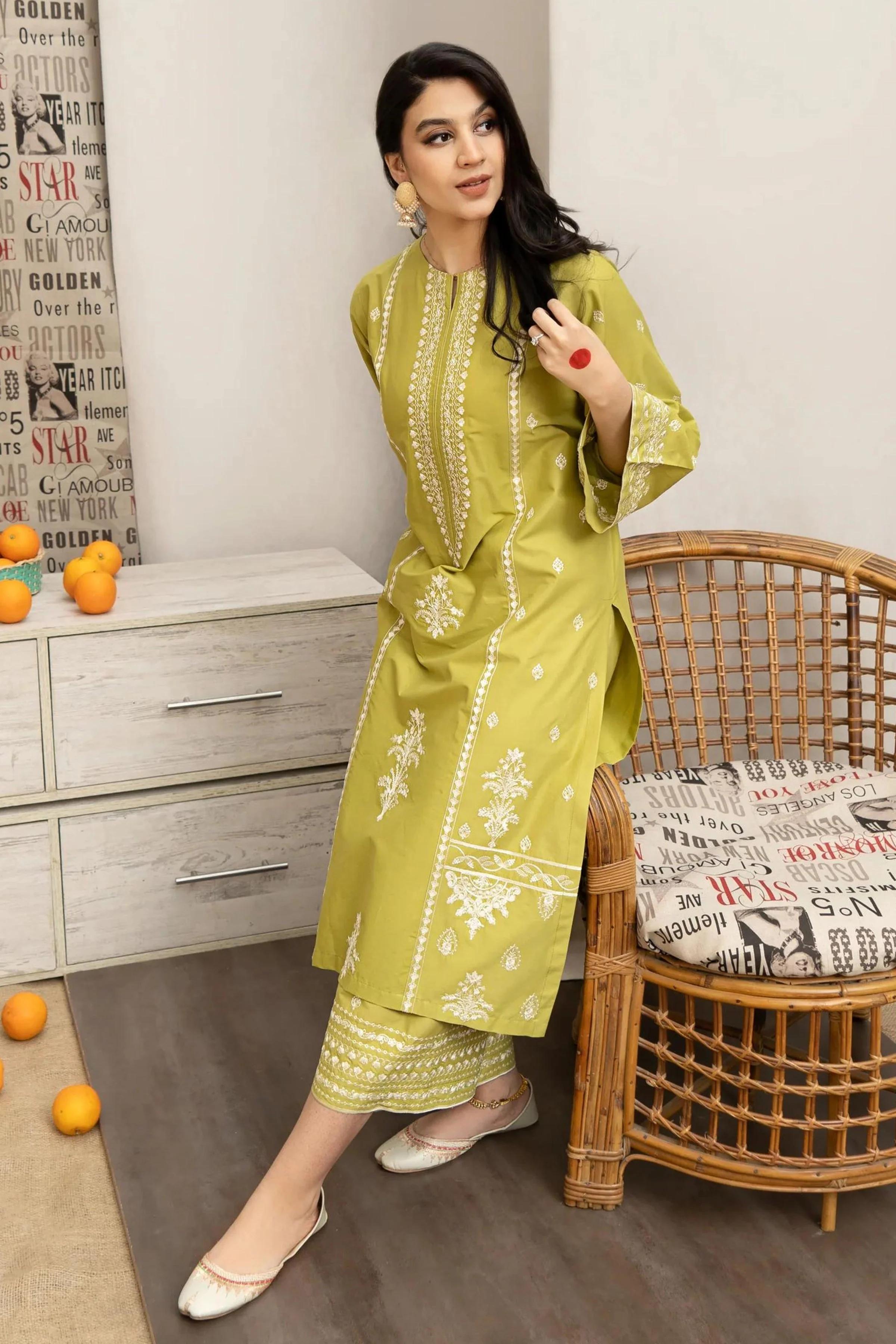 LUXURY PREMIUM EMB 3PC LAWN COLLECTION 2026