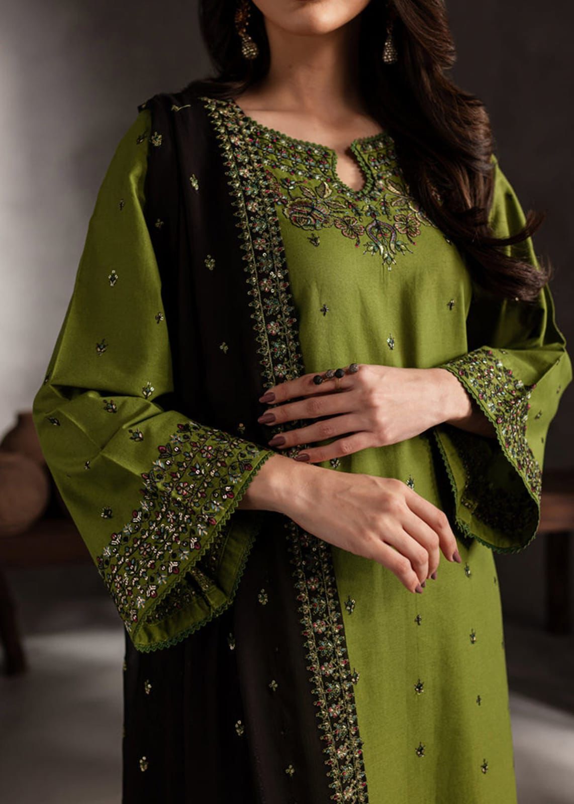 3PC Premium Embroidery Lawn Suite 2026