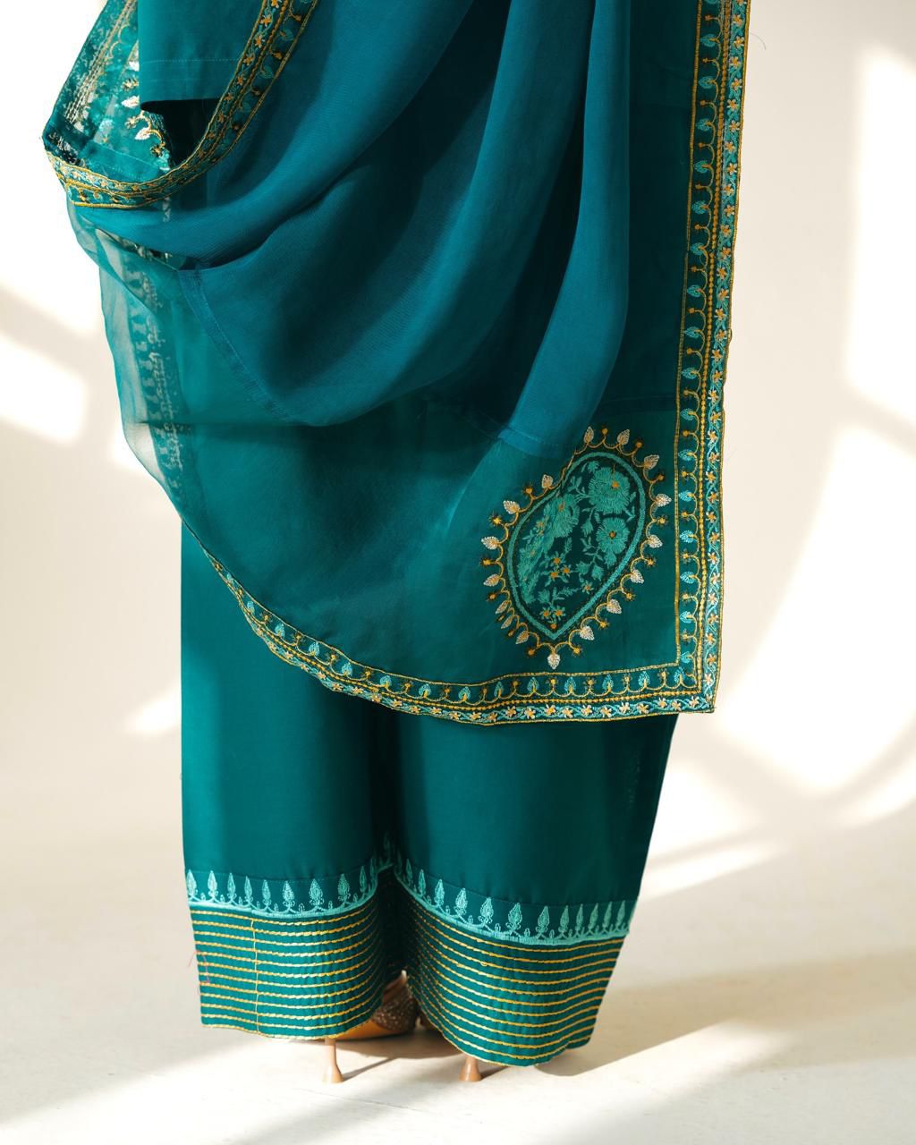 LUXURY PREMIUM EMB 3PC LAWN 2026